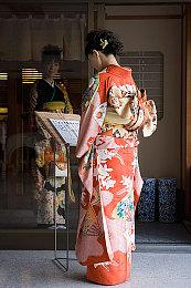 《最终幻想16》开发完成 现已送厂压盘